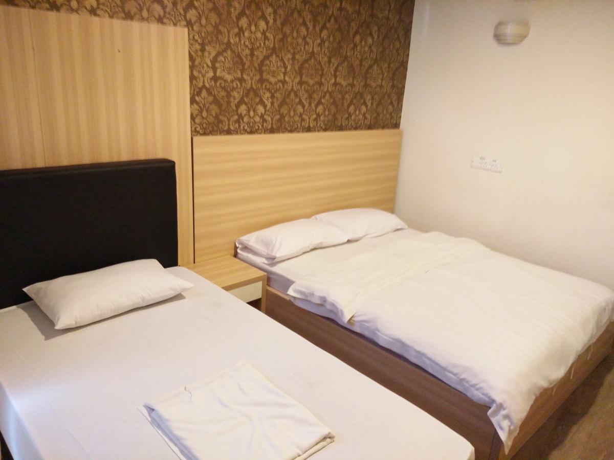 Hotel Truly Asia Kota Kinabalu Buitenkant foto
