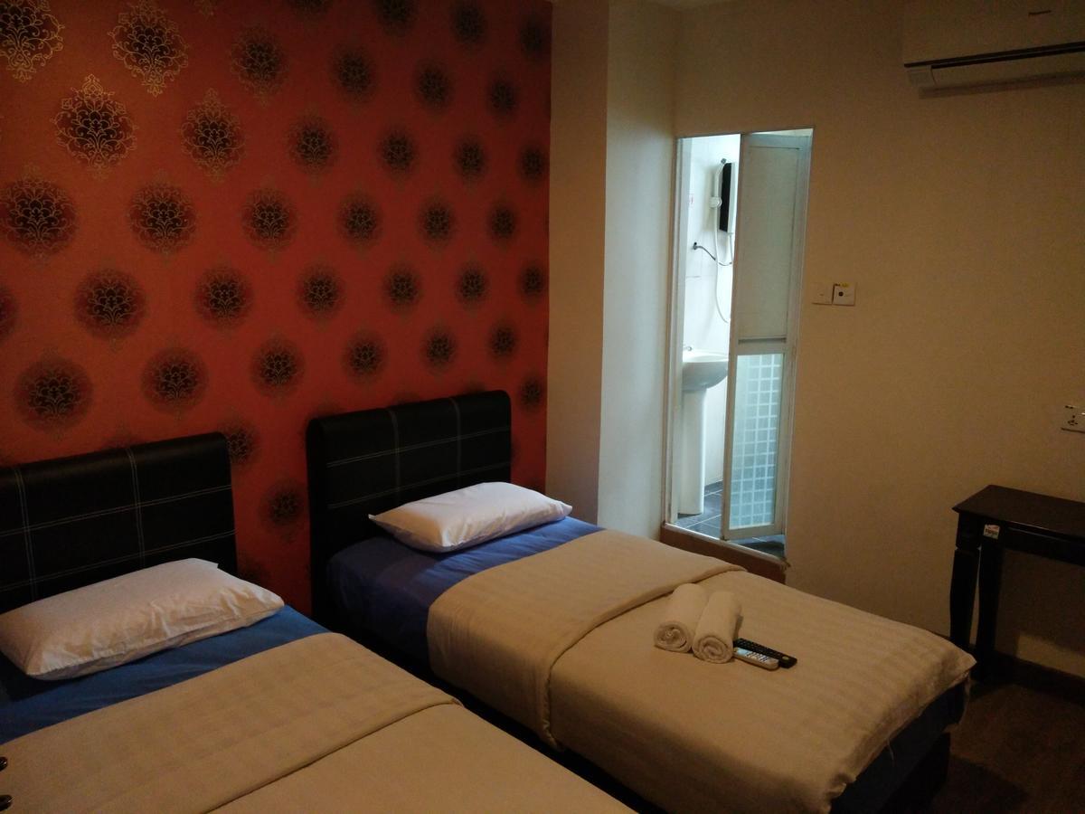 Hotel Truly Asia Kota Kinabalu Buitenkant foto