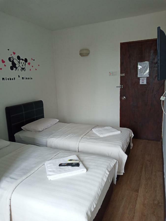 Hotel Truly Asia Kota Kinabalu Buitenkant foto