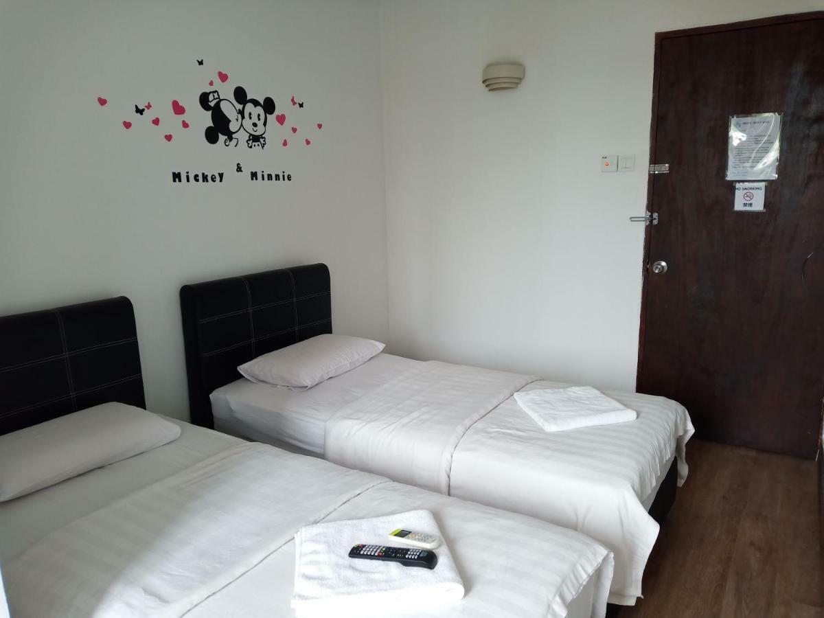 Hotel Truly Asia Kota Kinabalu Buitenkant foto