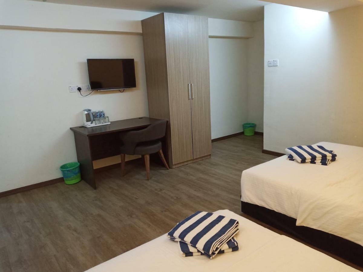 Hotel Truly Asia Kota Kinabalu Buitenkant foto