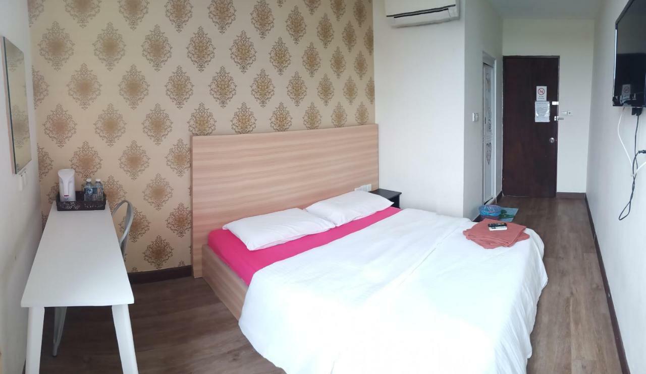 Hotel Truly Asia Kota Kinabalu Kamer foto